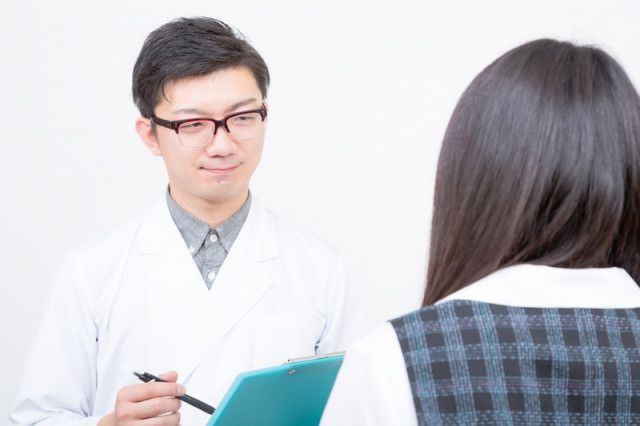医師の診察